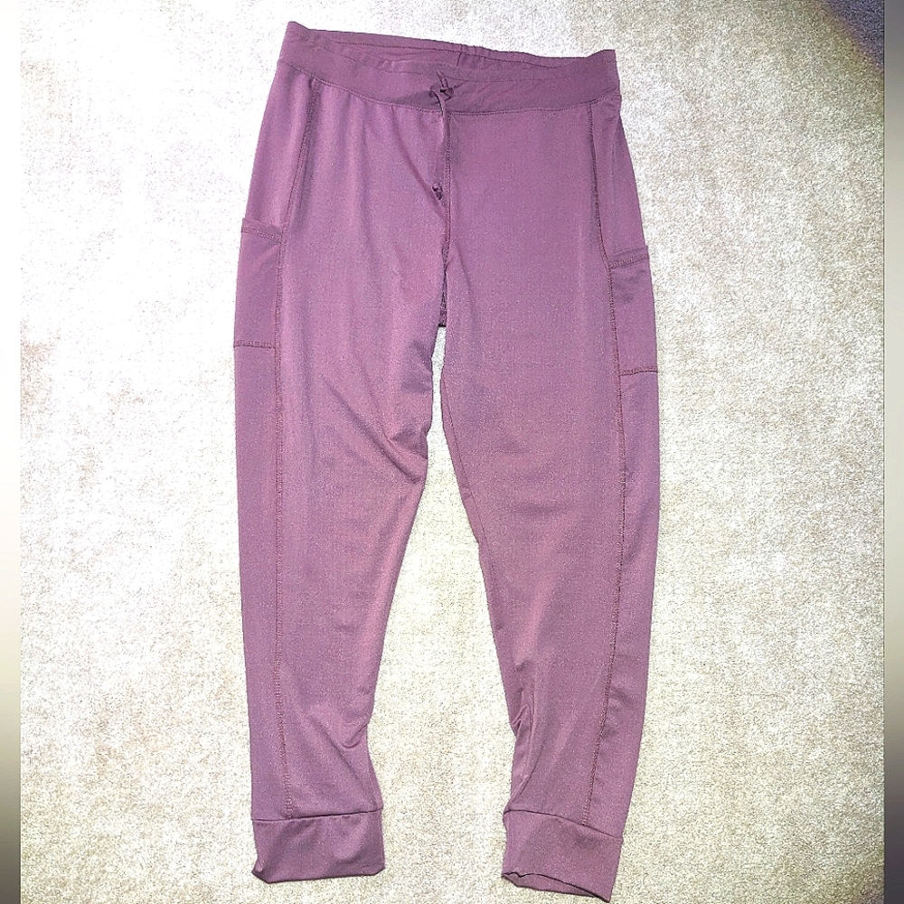 Take a Walk Women's Joggers / Comfy Joggers